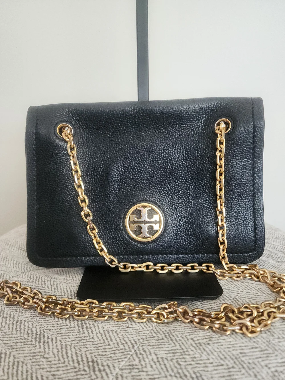 Tory Burch Carson Convertible Leather Crossbody Bag